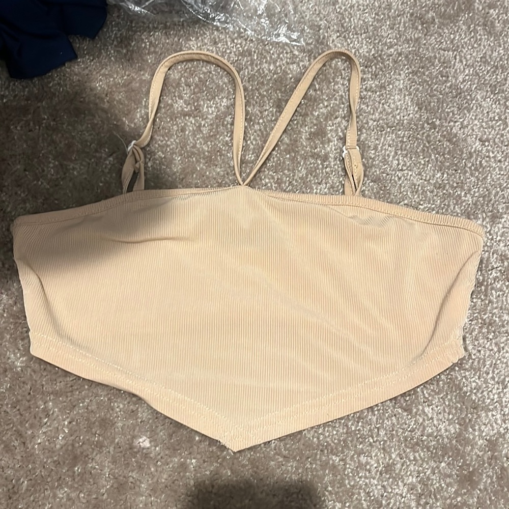 crossover cropped top